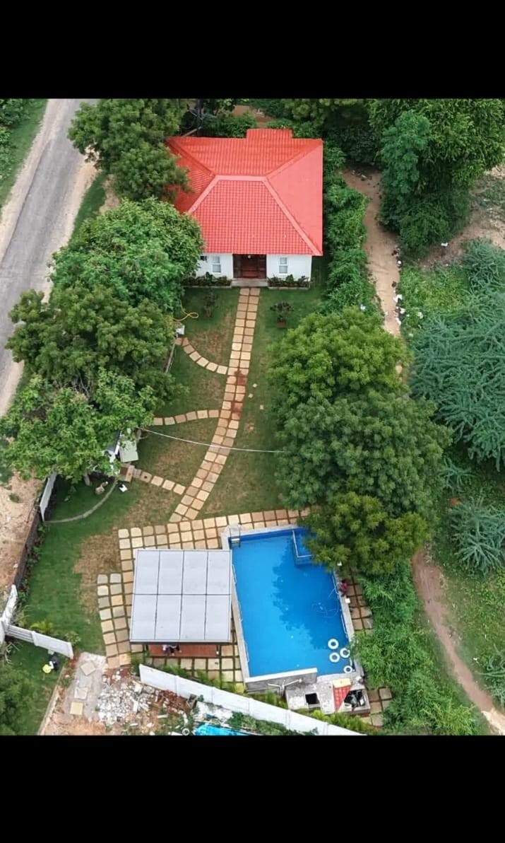 The Natures Heaven Farm house